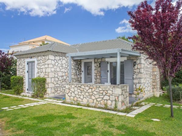 Lovely villa in complex of 2 separate villas, close to Laganas sandy beach