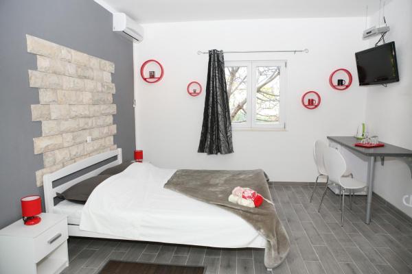 Apartments Dijana