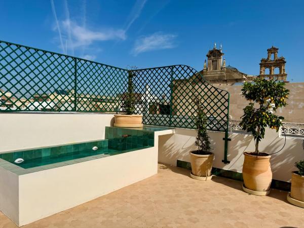 Alameda Grand Luxury