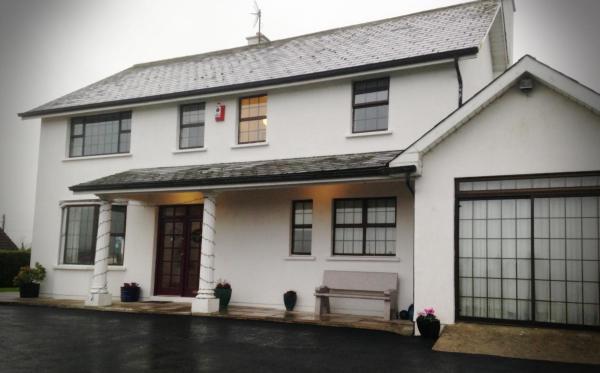 Marengo Guest Accommodation B&B
