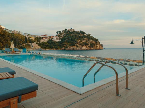 Ionion Beach Resort Парга