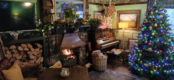 Brunant Arms Hotel