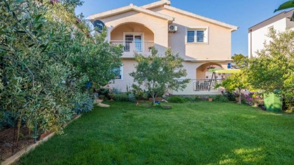 Apartment Bajic by Villas Guide