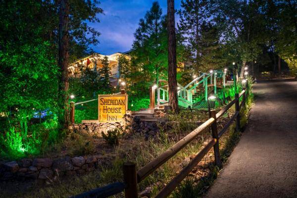 Sheridan House Inn - Только для взрослых