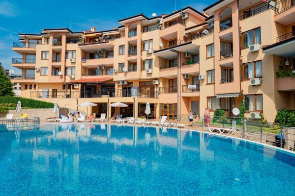 Paradise Dreams Menada Apartments