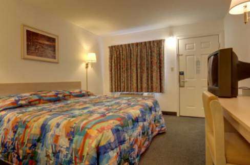 Americas Best Value Inn and Suites Carbondale