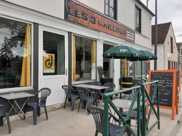 Les 3 Cailloux Bar Restaurant