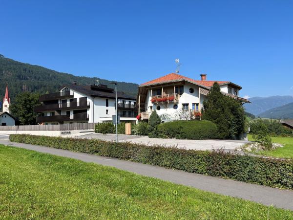 Hotel Astor Вальдаора