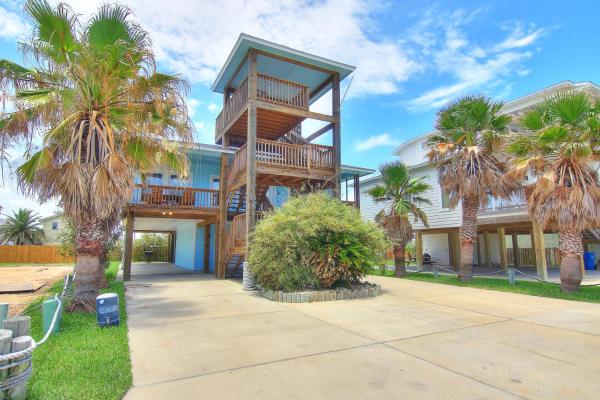 Casa Playa 3 Bedrooms 3 Bathrooms Home