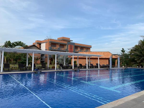 Blue Shell Resort