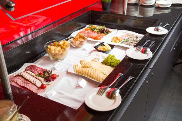 Отель Azimut Аэропорт Екатеринбург