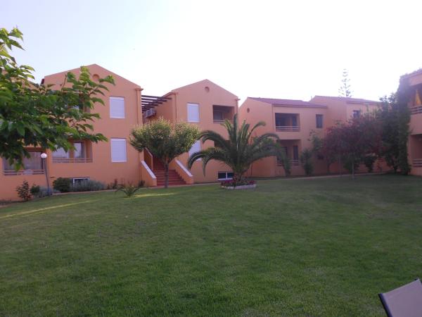 Golden Sand Suites Като-Даратсо