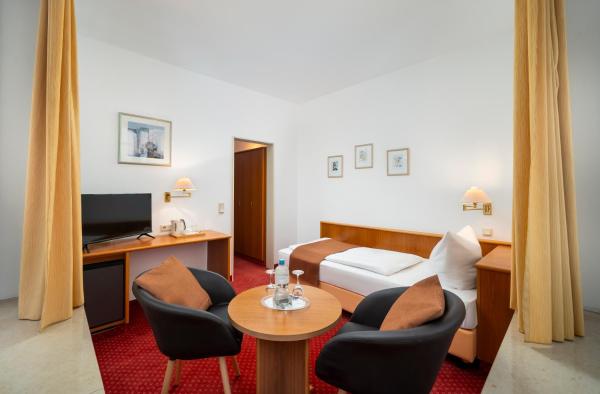 ARKADEN Hotel Kelkheim