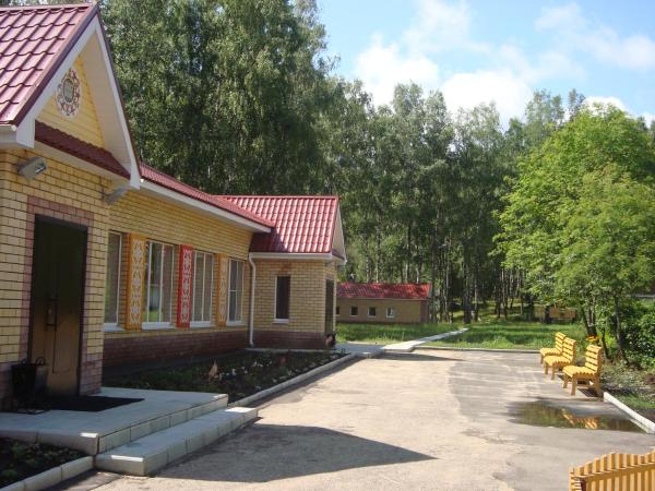 Загородный гостиничный комплекс "Ясная Поляна"