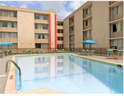 Candlelight Inn & Suites - Montgomery