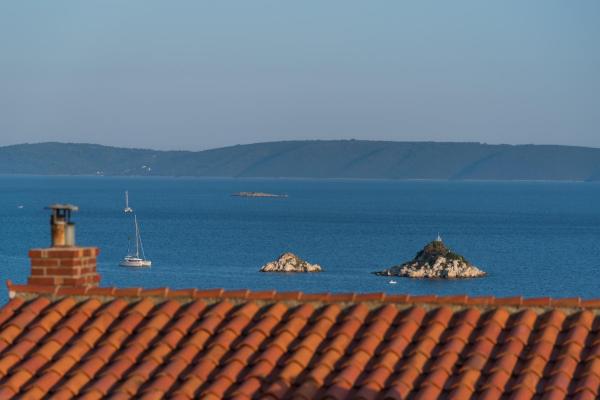 Apartments Petrić