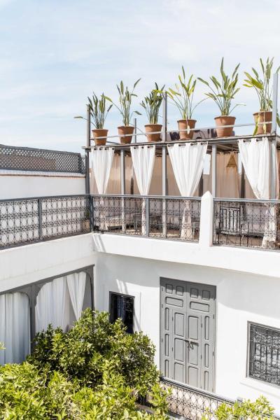 RIAD MAGIE Boutique Hotel, Забронировать Риад Отели Марракеша с бассейном, рядом с Сад Секрет, Бассейн