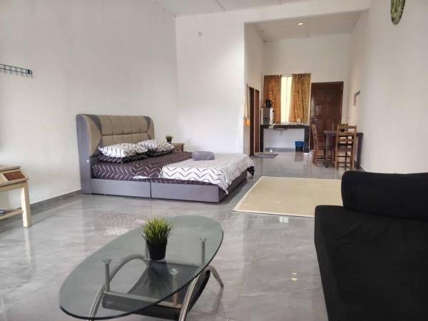 Belebar Studio Room Taman Negara Pahang Malaysia