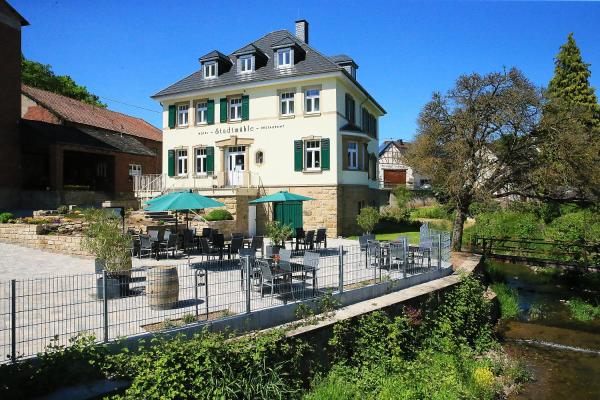 Weinhotel Stadtmühle beim Weingut Schauß, Забронировать Апартаменты/квартира Монцинген Рейнланд-Пфальц