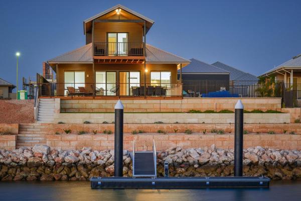 8 Kestrel Place