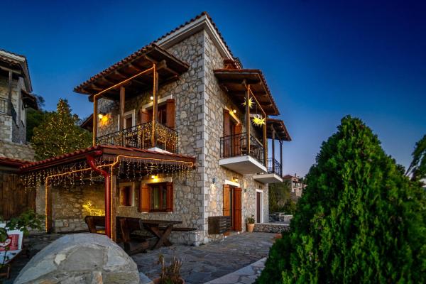 Rock Dandy Deluxe Chalet - Fireplace & Sauna