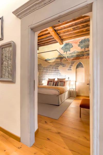 The Tornabuoni Palace By San Firenze Collection