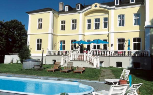 Schloss Schmuggerows