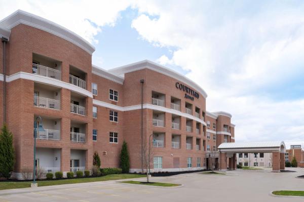 Courtyard by Marriott Columbus New Albany, Забронировать Отель Нью-Олбани штат Огайо