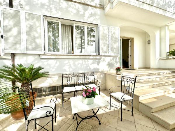 A casa di Chiara, Забронировать Отель «постель и завтрак» Нардо Саленто