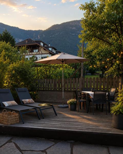 Landhaus Lina, Забронировать Апартаменты/квартира Отели Lake Caldaro с завтраком, Завтраки