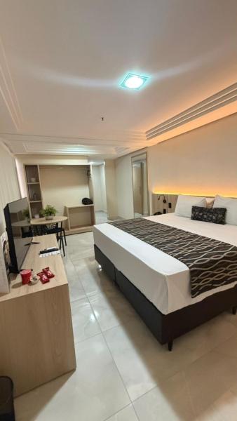 Crystal Plaza Hotel