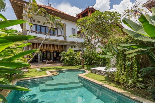 Villa Cinta