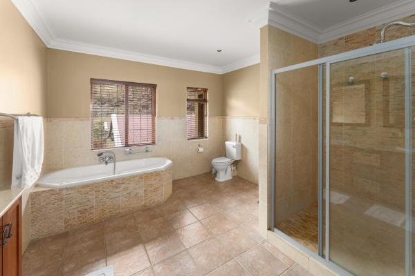Drakensberg Luxury Accommodation - Misty Ridge