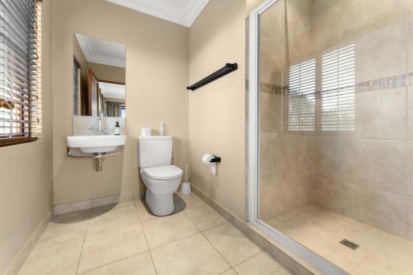 Drakensberg Luxury Accommodation - Misty Ridge