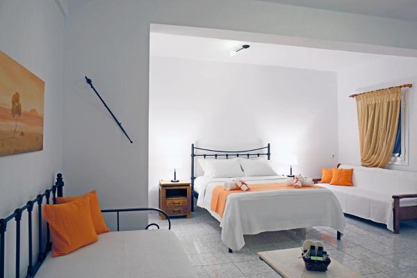 Agistri Apartments