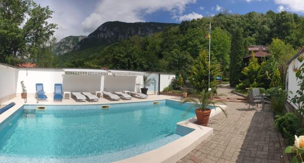 Cazare Casa Sandra, Забронировать Гостевой дом СПА-отели Бэиле-Еркулане, SPA-услуги