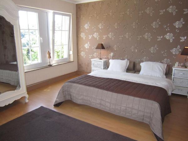 Charming House With Stunning View of the Bouillon Castle