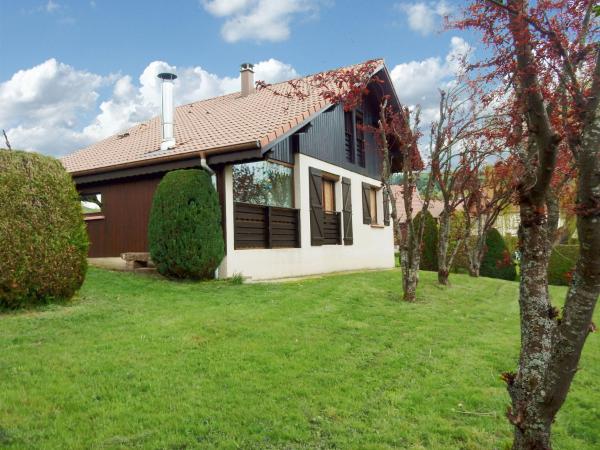 Large and Cosy Chalet, Beautiful Surroundings