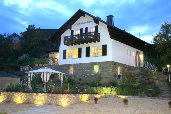 Chalet am Kurpark, Забронировать Шале Виллы Долины Среднего Рейны, Вилла