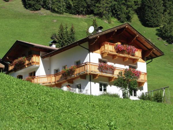 Cozy apartment in Außervillgraten