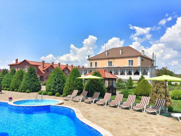 Veles Hotel Фонтанка