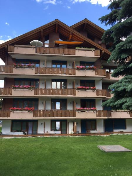 St Martin Apartments, Забронировать Апартаменты/квартира Теш курорт Церматт