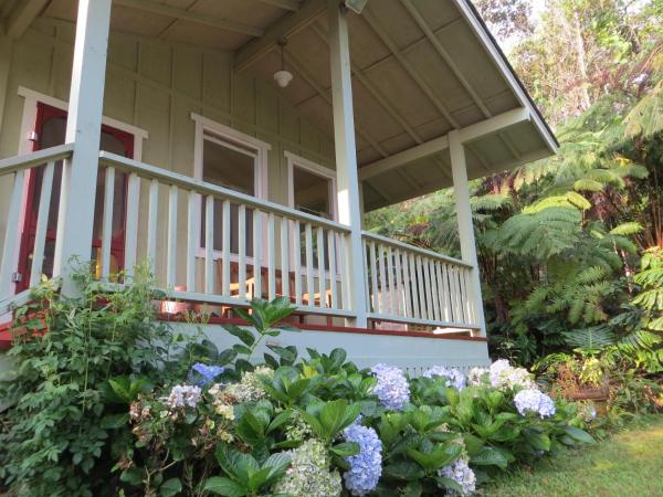 Carson's Kaloko Mountain Cottage