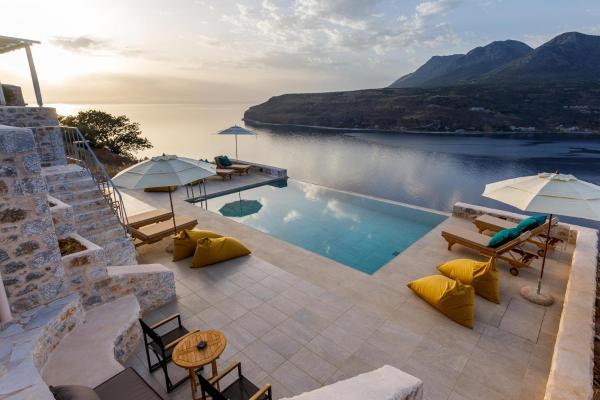 ERMIS-APEA Villas