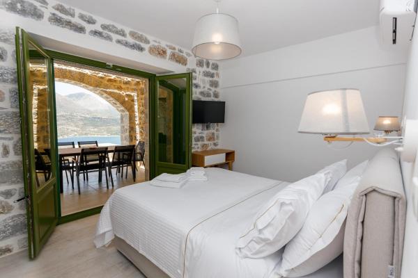 ERMIS-APEA Villas