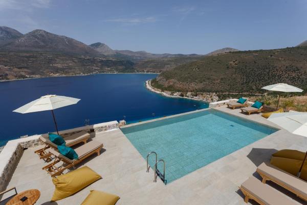 ERMIS-APEA Villas
