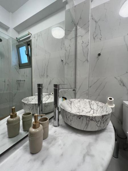 Nicolas Luxury Suites