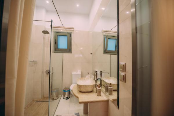 Nicolas Luxury Suites