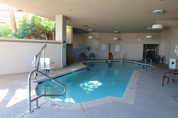 GreenTree Hotel Phoenix West