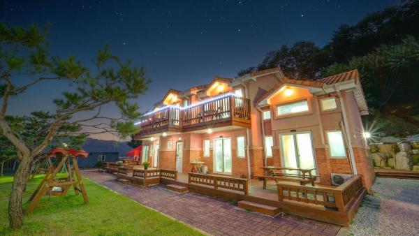 Pocheon Swimpyo Pension